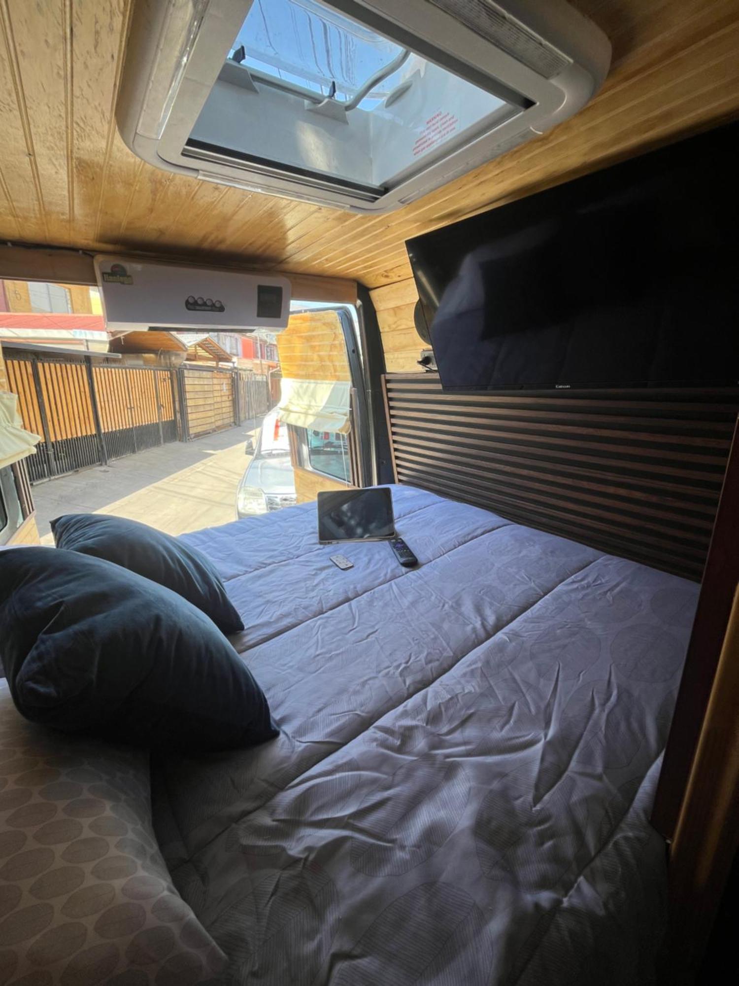 Campsite Campervan Totalmente Equipada - Casarodante - Motorhome Santiago