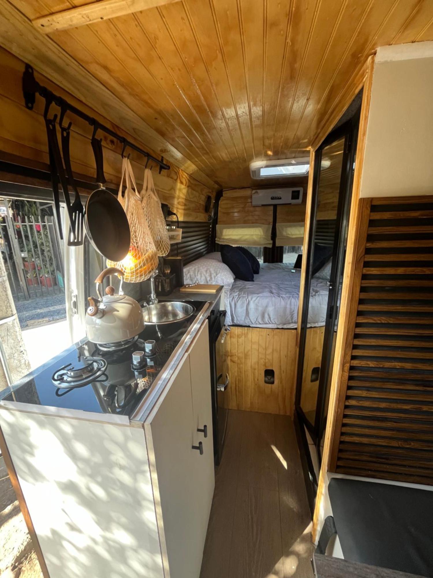 Campervan Totalmente Equipada - Casarodante - Motorhome Acampamento *